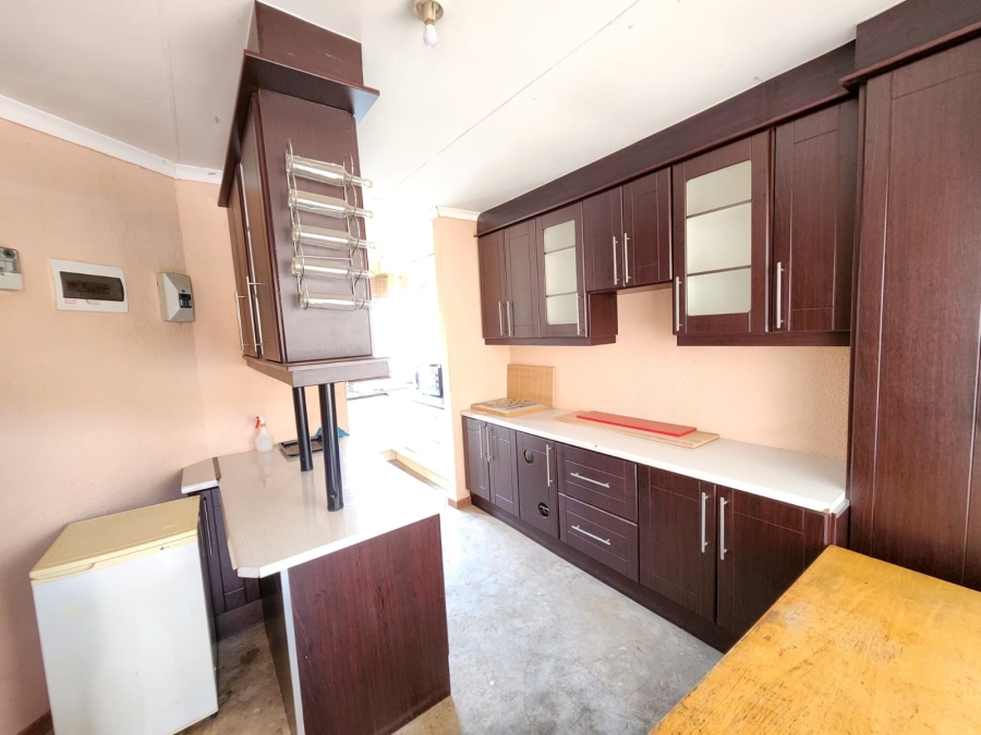 3 Bedroom Property for Sale in Tlhabane West North West